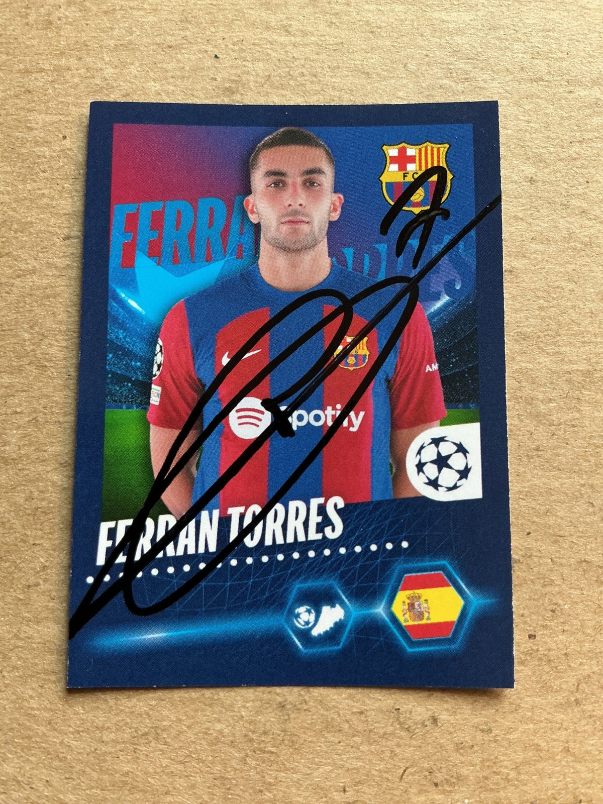 Ferran Torres, Spain 🇪🇸 FC Barcelona 2023/24 Topps hand signed - Autographs-World