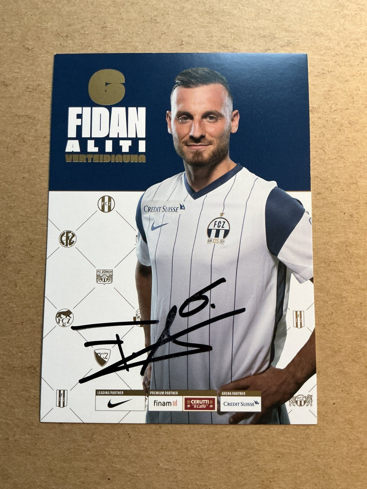 Fidan Aliti, Kosovo 🇽🇰 FC Zürich 2021/22 hand signed - Autographs-World