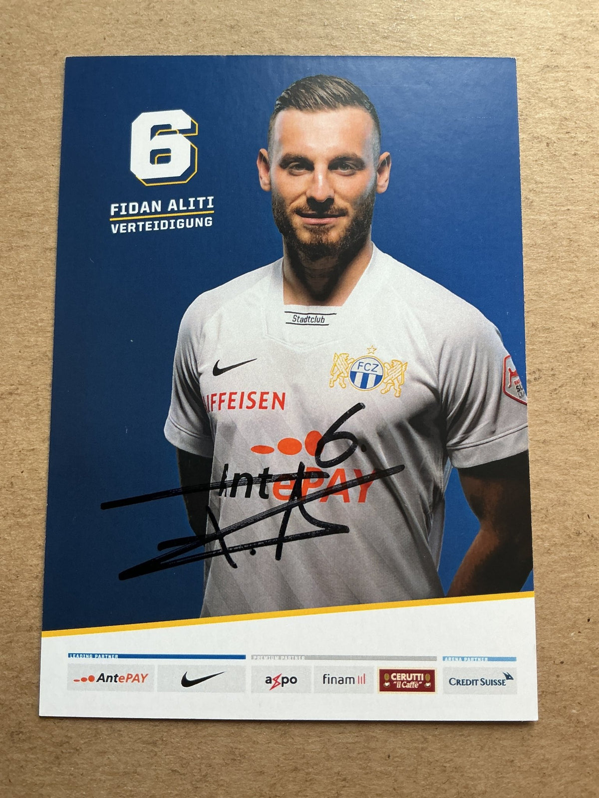 Fidan Aliti, Switzerland 🇨🇭 FC Zürich 2020/21 hand signed - Autographs-World