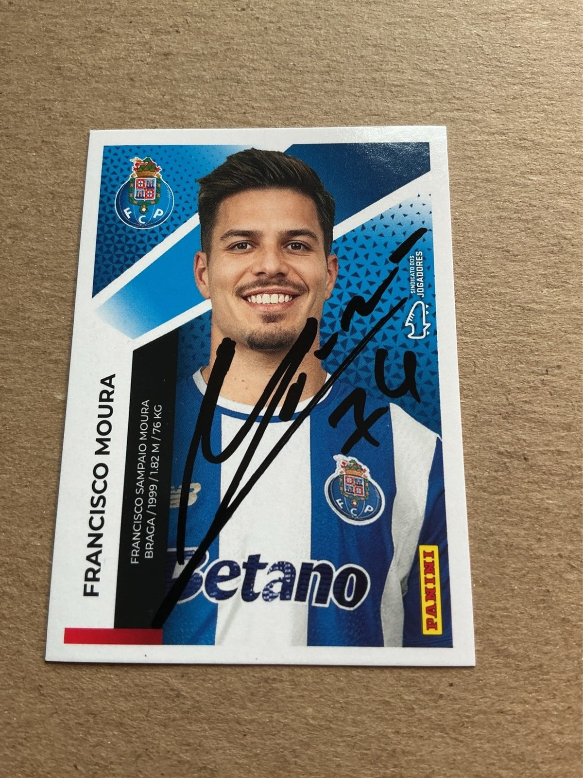 Francisco Moura, Portugal 🇵🇹 FC Porto 2025/26 Panini hand signed - Autographs-World