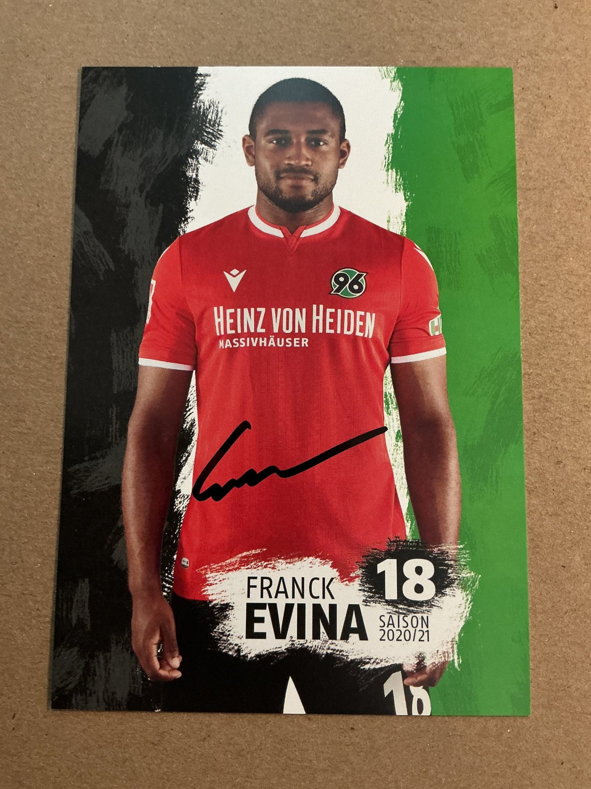 Frank Evina, Cameroon 🇨🇲 Hannover 96 2020/21 hand signed - Autographs-World