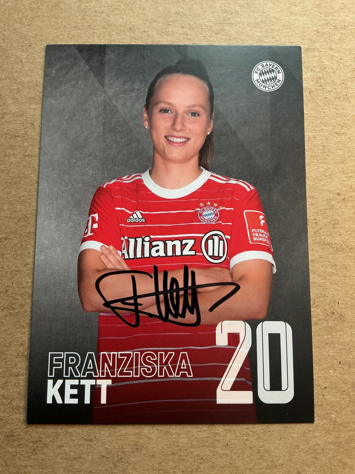 Franziska Kett, Germany 🇩🇪 FC Bayern München 2022/23 hand signed - Autographs-World