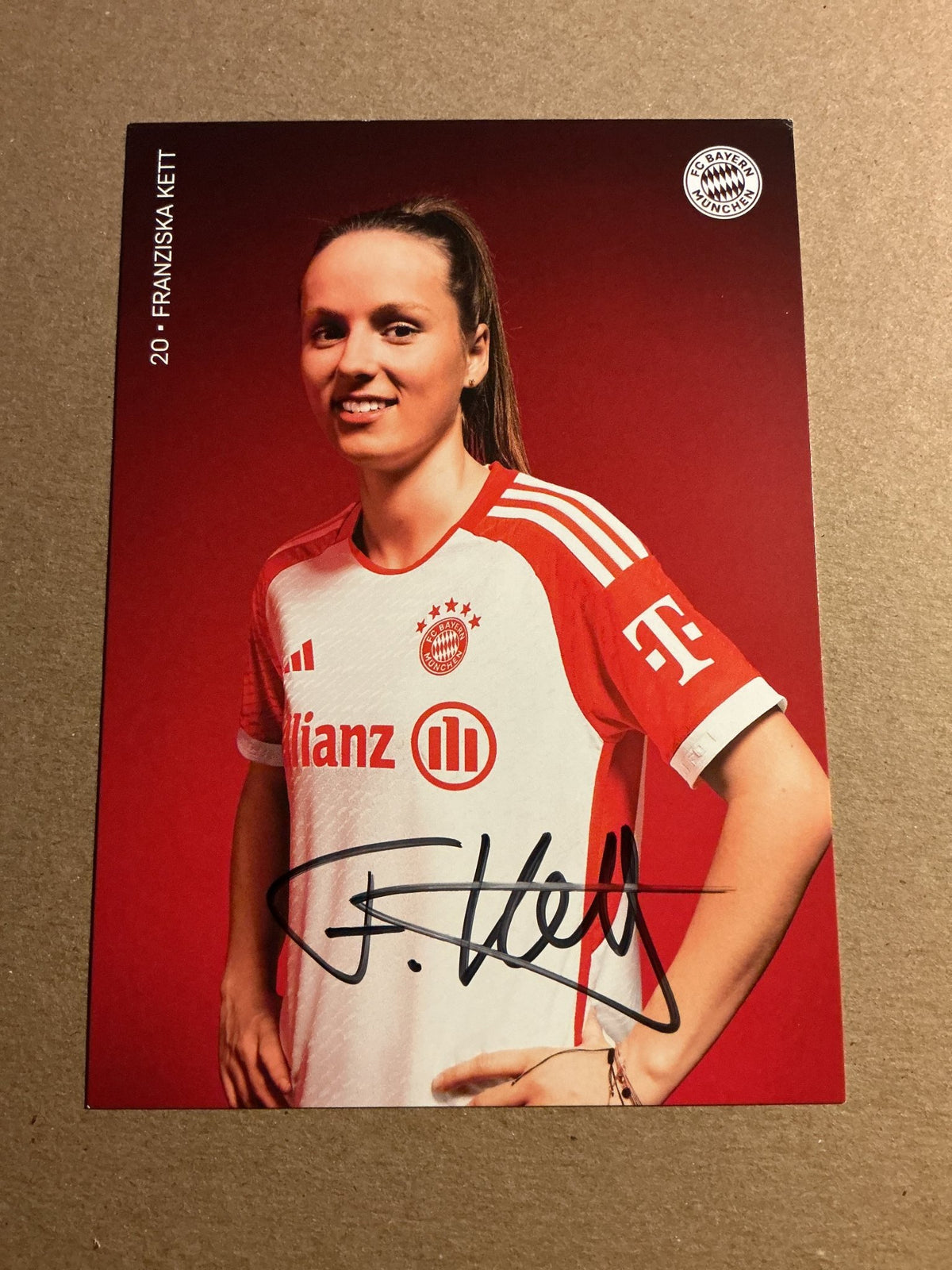 Franziska Kett, Germany 🇩🇪 FC Bayern München 2023/24 hand signed - Autographs-World