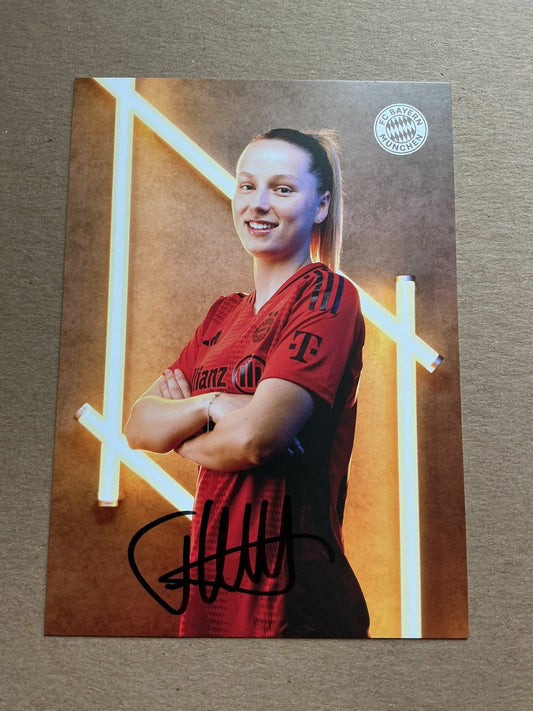 Franziska Kett, Germany 🇩🇪 FC Bayern Munich 2024/25 hand signed - Autographs-World