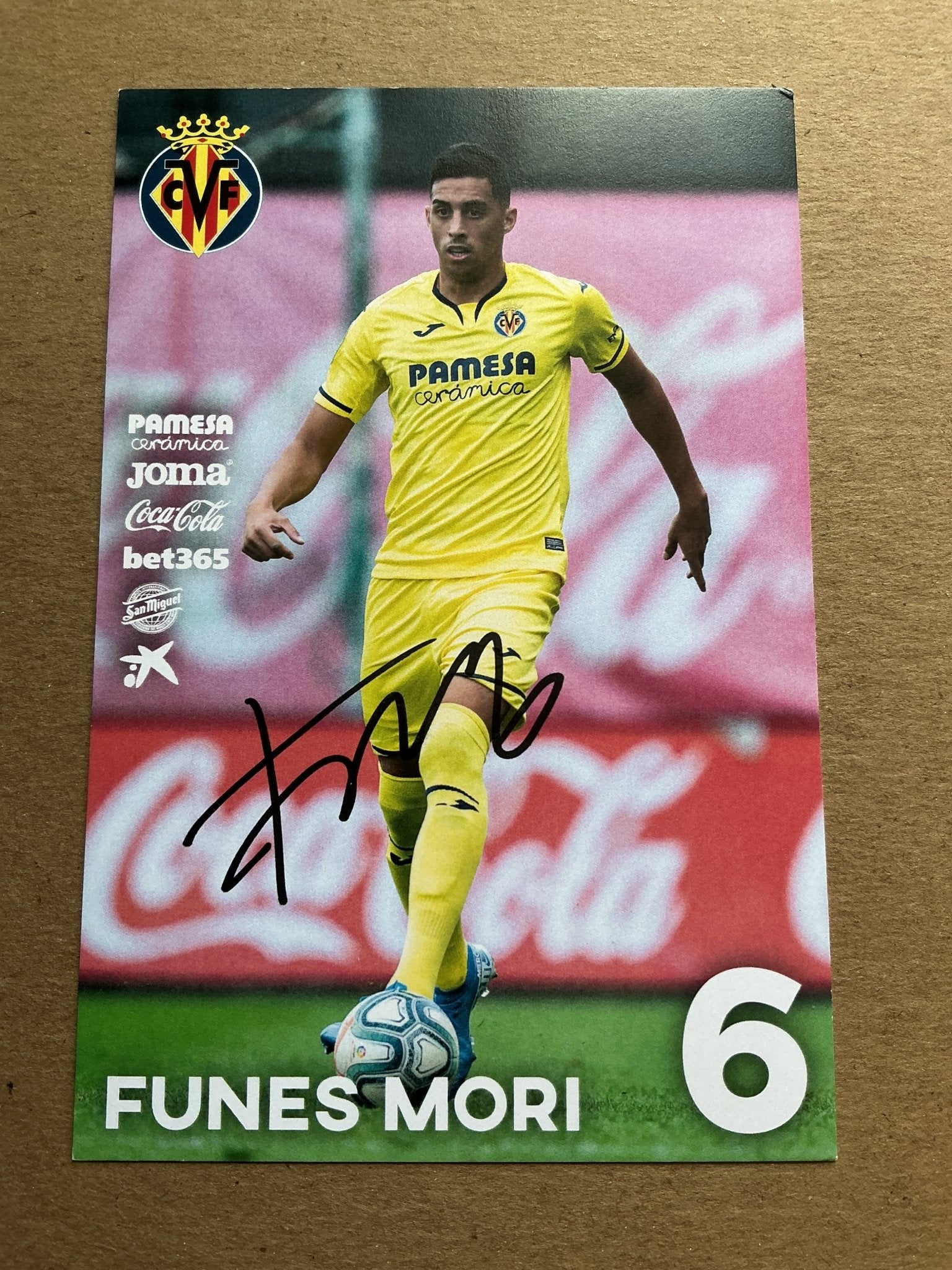 Funes Mori, Argentina 🇦🇷 Villarreal CF 2019/20 hand signed - Autographs-World