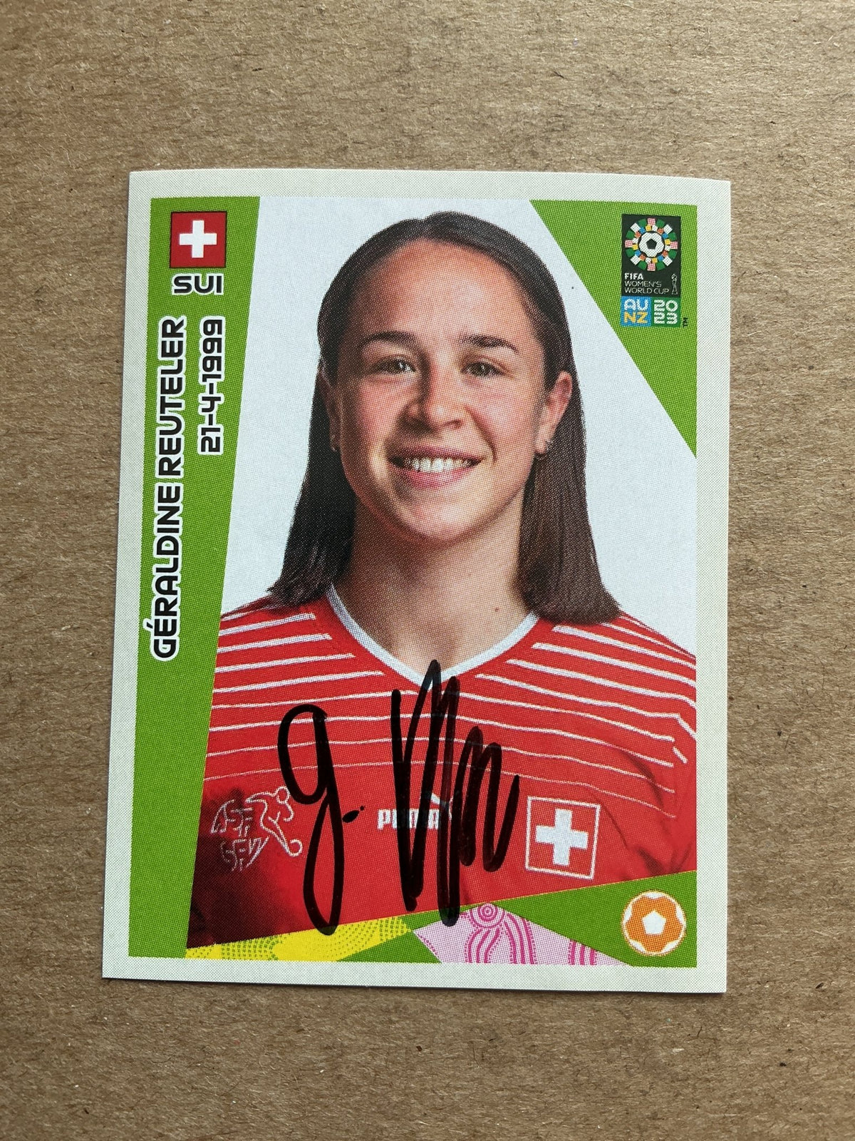 Geraldine Reuteler, Switzerland 🇨🇭 FIFA Women’s World Cup 2023 Panini hand signed - Autographs-World