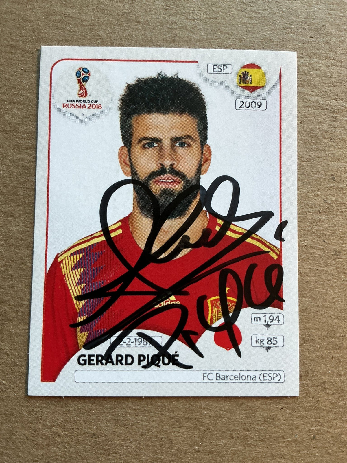Gerard Piqué, Spain 🇪🇸 FIFA World Cup 2018 Panini hand signed - Autographs-World