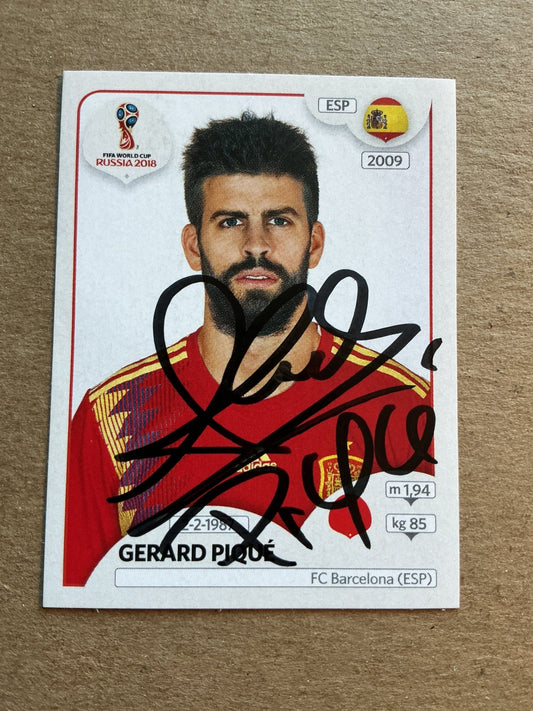 Gerard Piqué, Spain 🇪🇸 FIFA World Cup 2018 Panini hand signed - Autographs-World