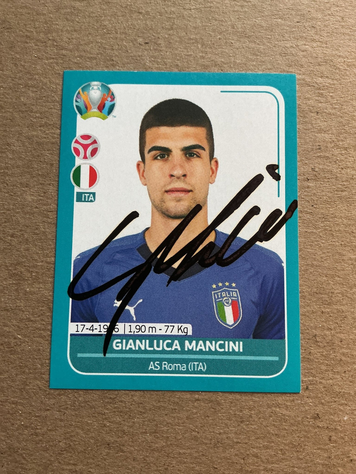 Gianluca Manzini, Italy 🇮🇹 UEFA Euro 2020 Panini hand signed - Autographs-World