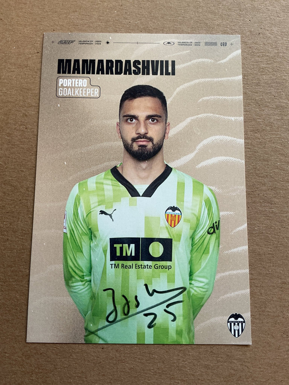 Giorgi Mamardashvili, Georgia 🇬🇪 Valencia CF 2023/24 hand signed - Autographs-World
