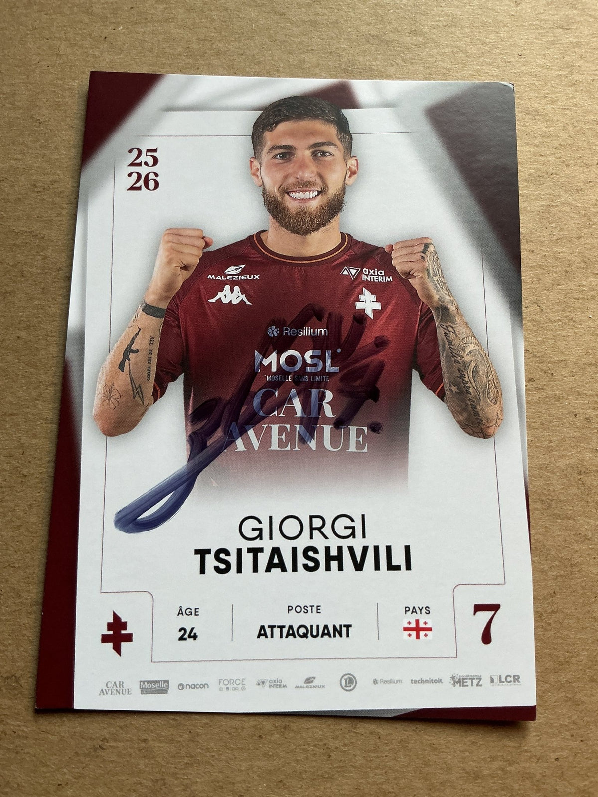 Giorgi Tsitaishvili, Georgia 🇬🇪 FC Metz 2025/26 hand signed - Autographs-World