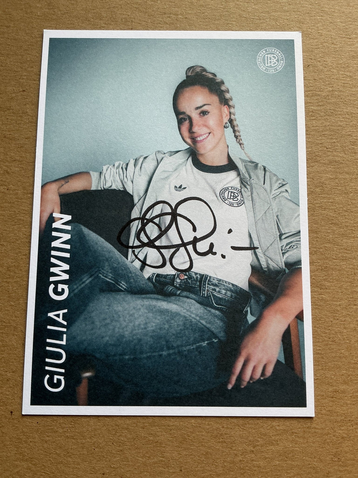 Giulia Gwinn, Germany 🇩🇪 Women’s Euro Cup 2025 hand signed - Autographs-World