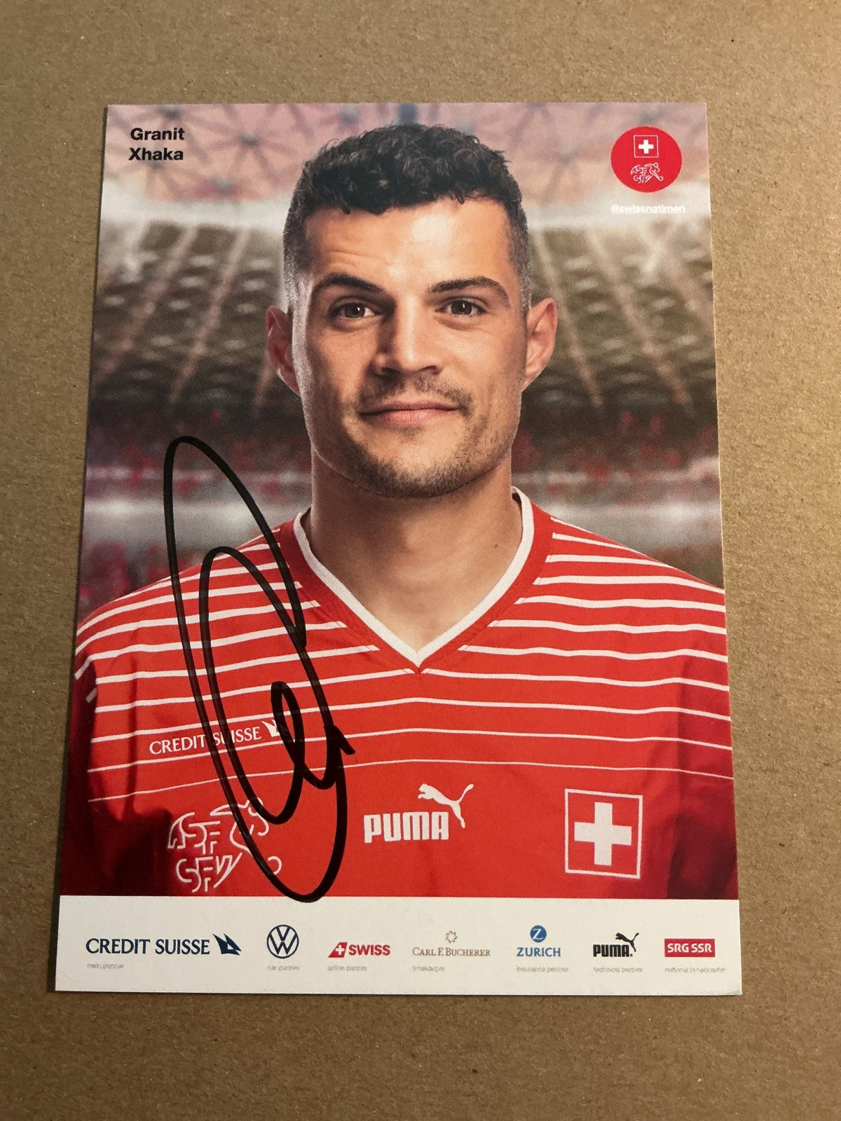 Granit Xhaka, Switzerland 🇨🇭FIFA World Cup 2022 hand signed - Autographs-World
