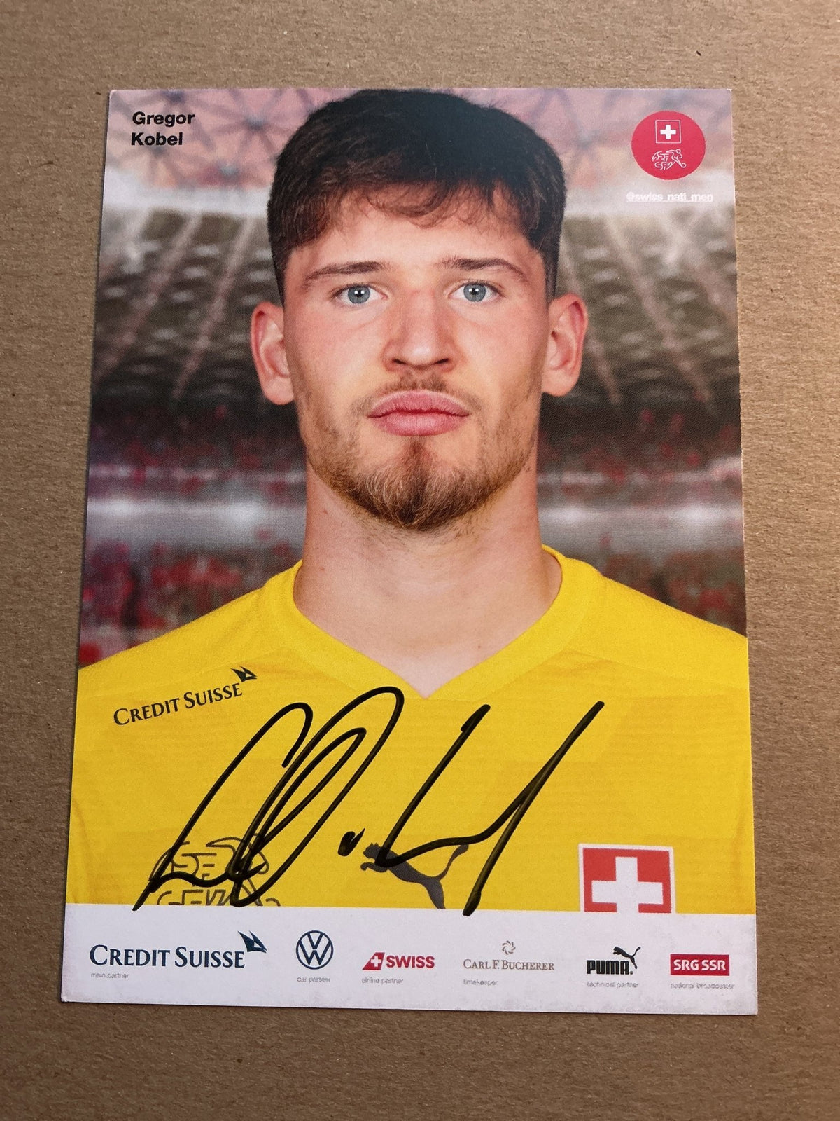 Gregor Kobel, Switzerland 🇨🇭 2021 hand signed - Autographs-World