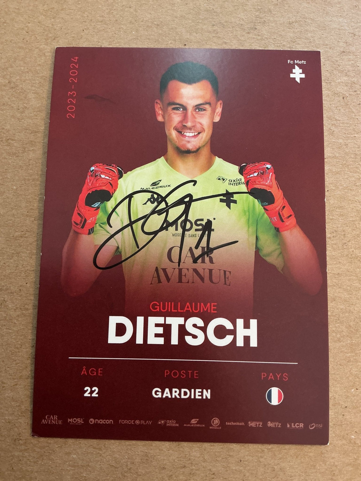 Guillaume Dietsch, France 🇫🇷 FC Metz 2023/24 hand signed - Autographs-World