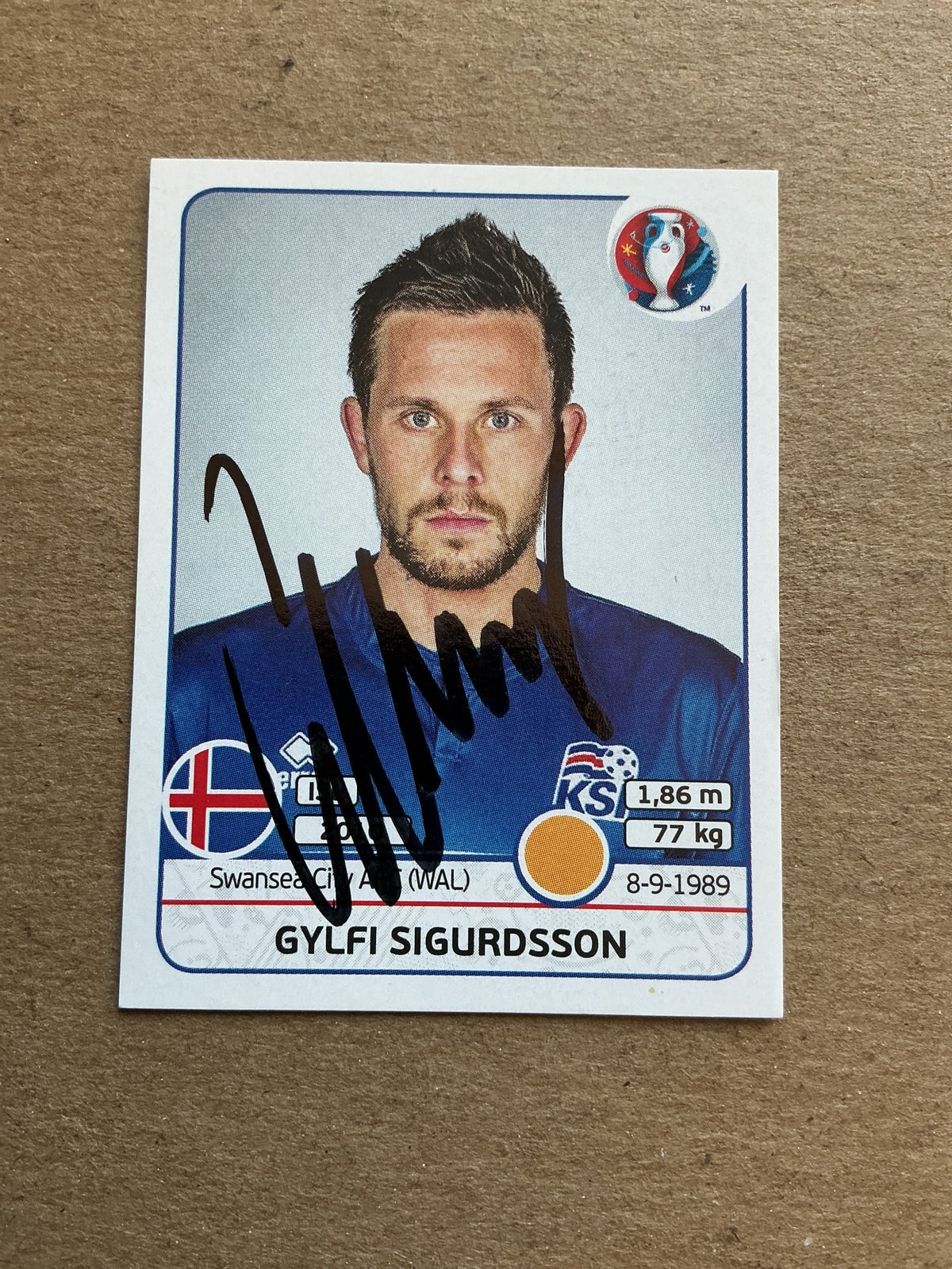 Gylfi Sigurdsson, Iceland 🇮🇸 UEFA Euro 2016 Panini hand signed - Autographs-World