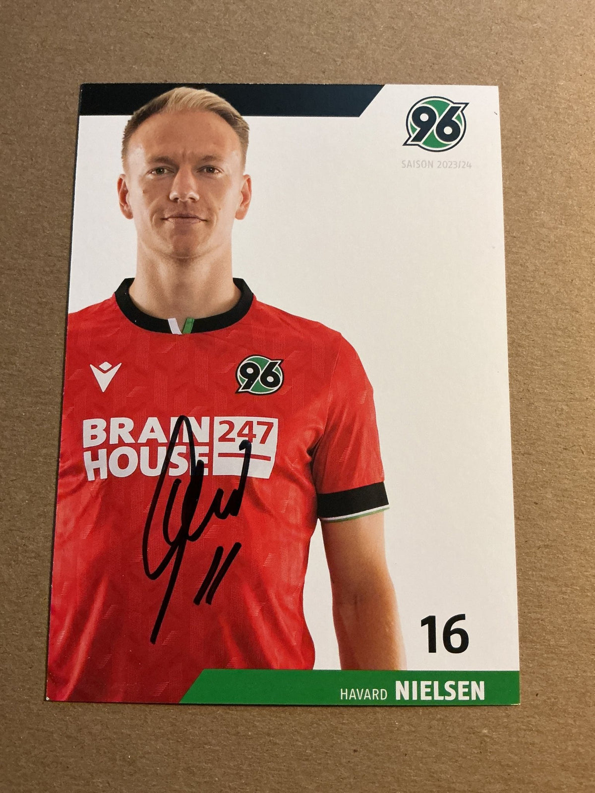 Håvard Nielsen, Norway 🇳🇴 Hannover 96 2023/24 hand signed - Autographs-World