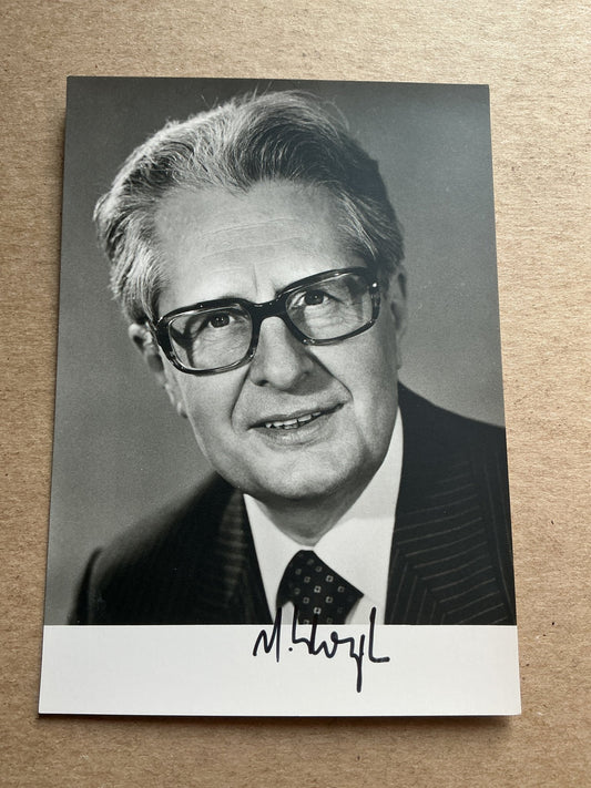 Hans-Jochen Vogel, Germany 🇩🇪 Minister of Justice hand signed - Autographs-World
