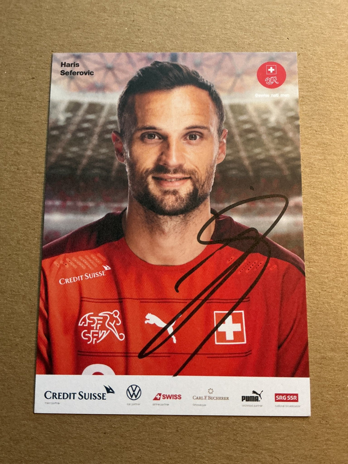 Haris Seferovic, Switzerland 🇨🇭 2021 hand signed - Autographs-World