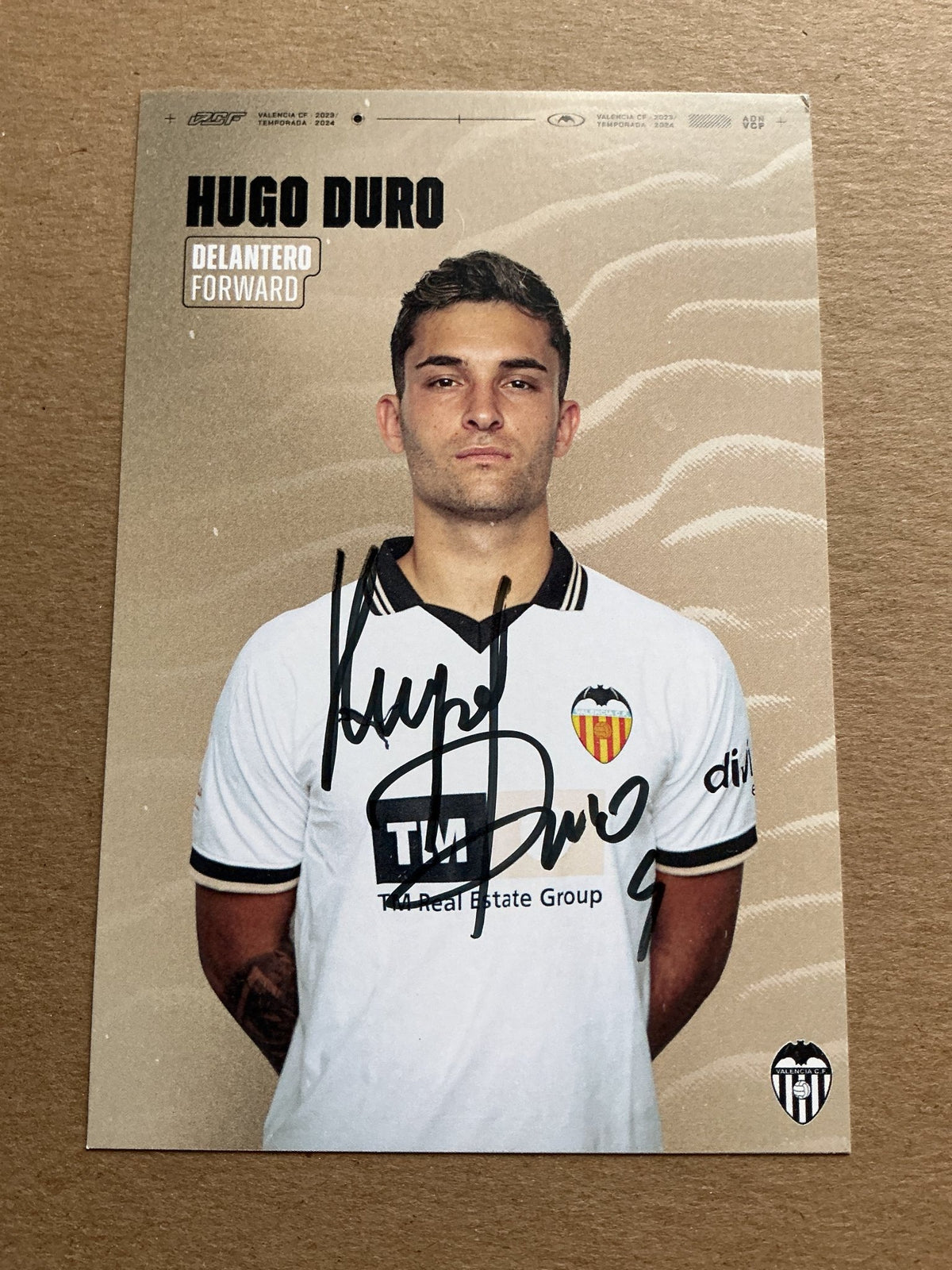 Hugo Duro, Spain 🇪🇸 Valencia CF 2023/24 hand signed - Autographs-World