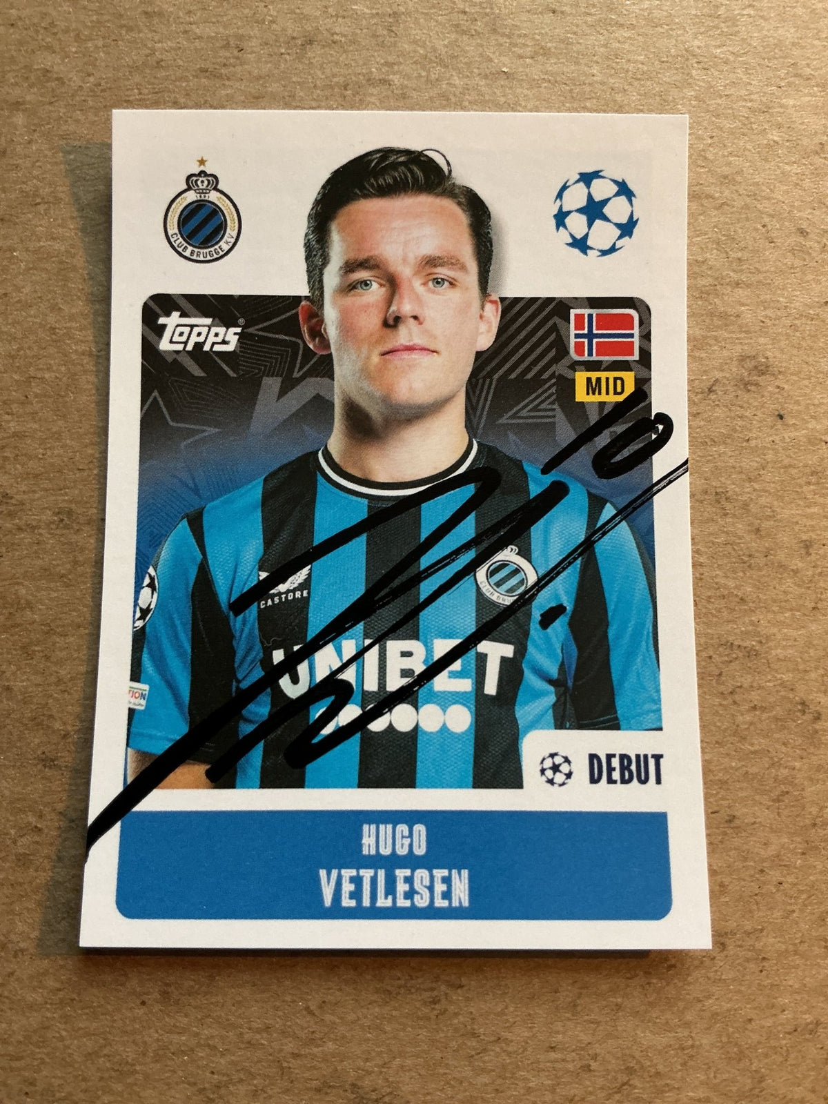 Hugo Vetlesen, Norway 🇳🇴 Club Brugge 2024/25 Topps hand signed - Autographs-World