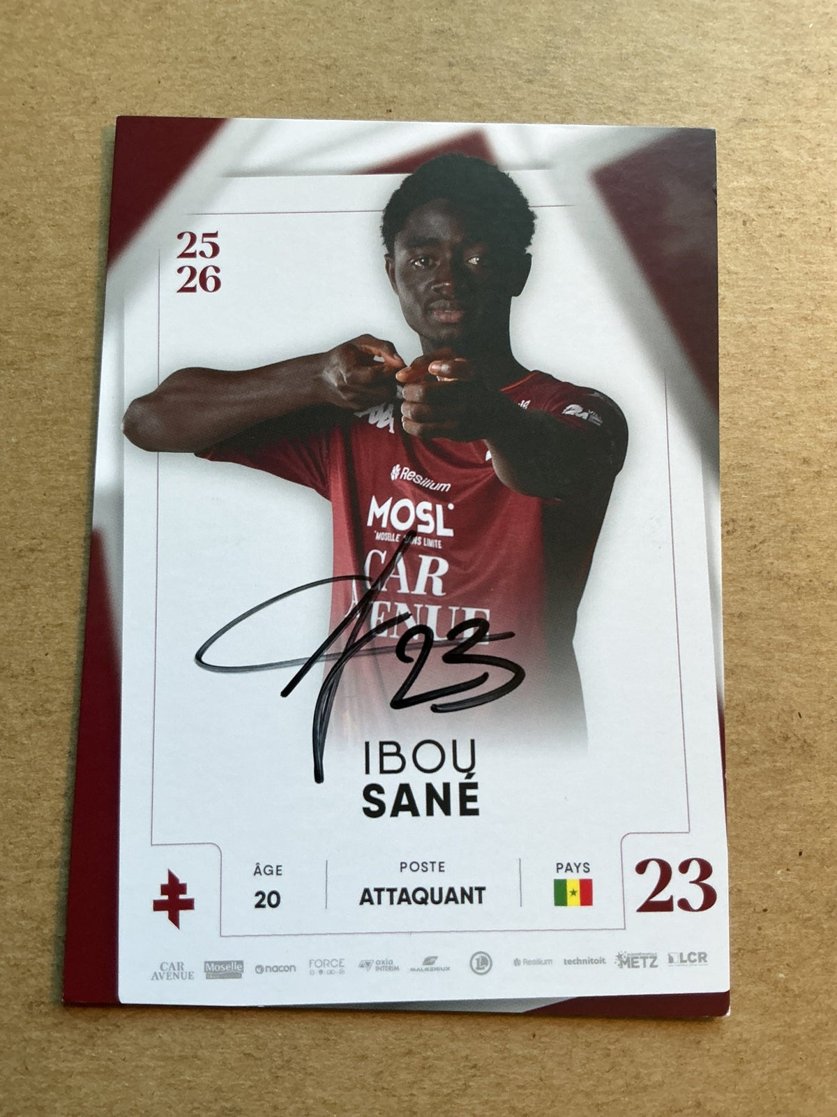 Ibou Sané, Senegal 🇸🇳 FC Metz 2025/26 hand signed - Autographs-World