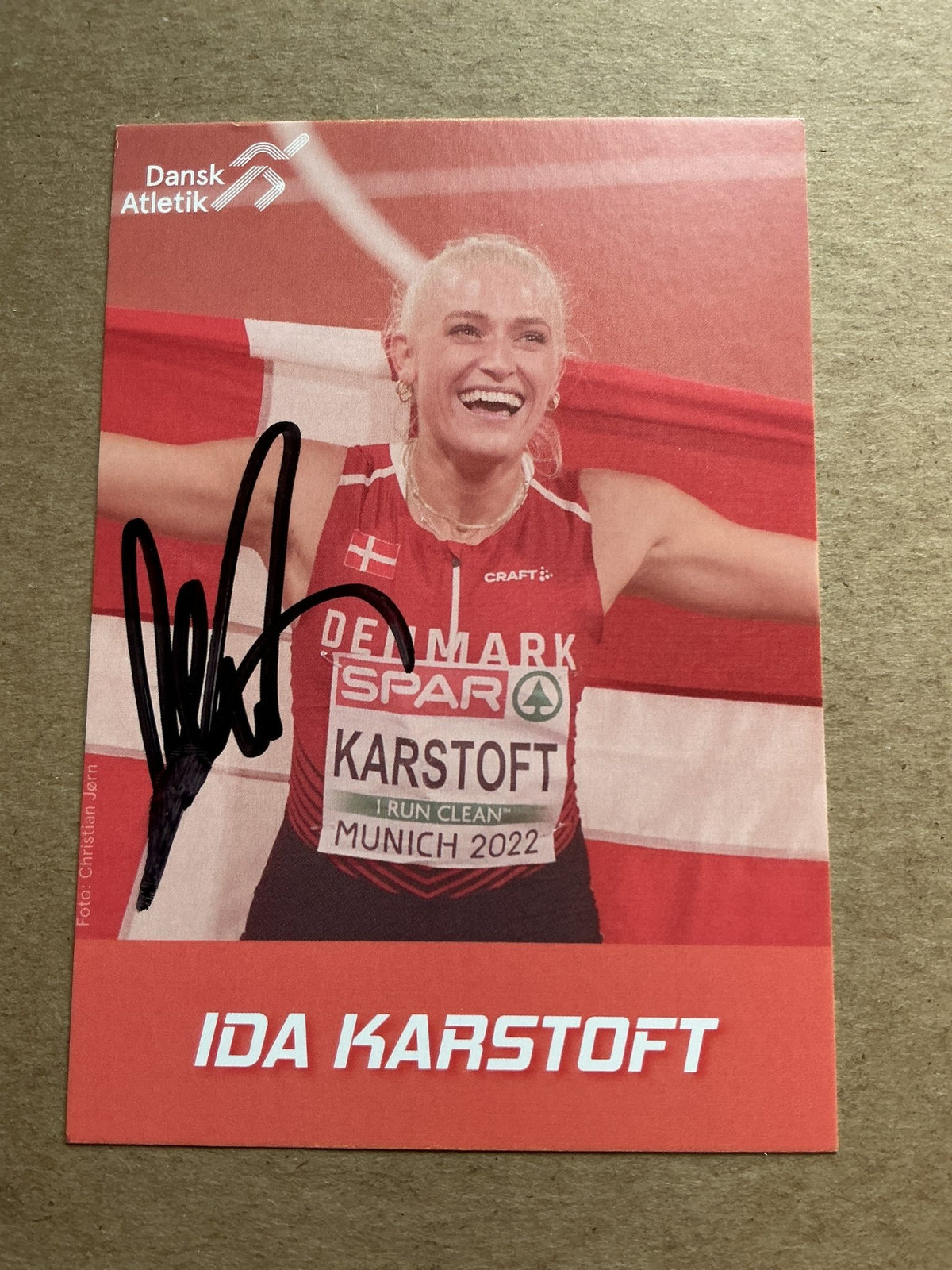 Ida Karstoft, Denmark 🇩🇰 Athletics Summer Olympics 2024 hand signed - Autographs-World