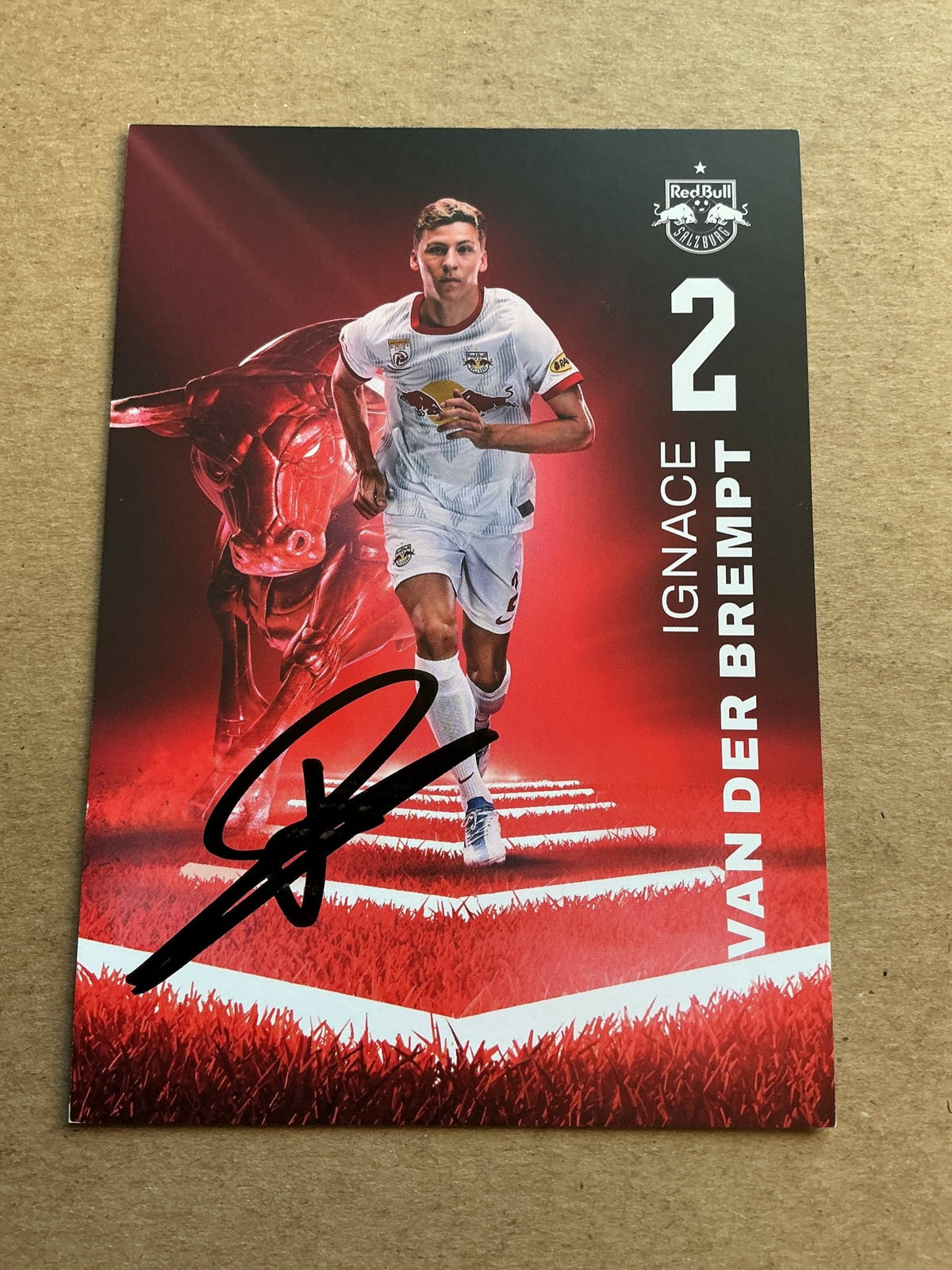 Ignace van der Brempt, Belgium 🇧🇪 FC Red Bull Salzburg 2022/23 hand signed - Autographs-World