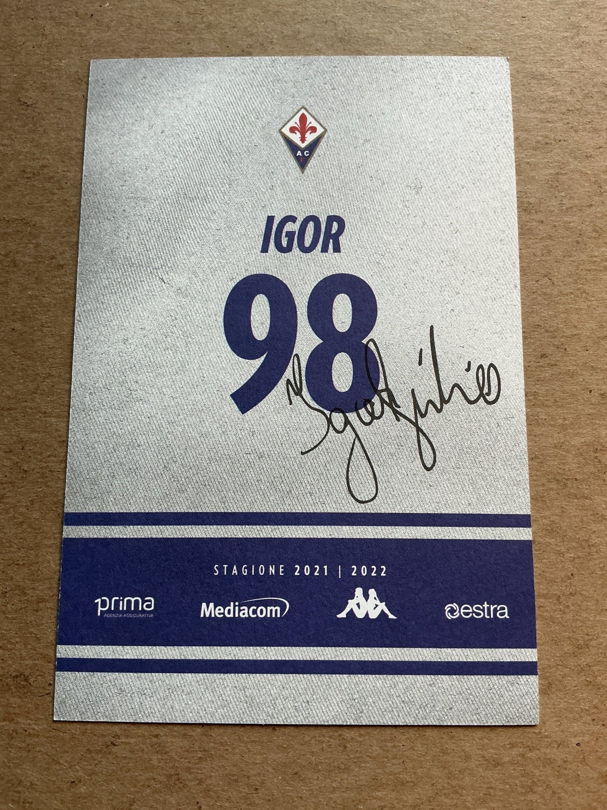 Igor Julio, Brazil 🇧🇷 ACF Fiorentina 2021/22 hand signed - Autographs-World