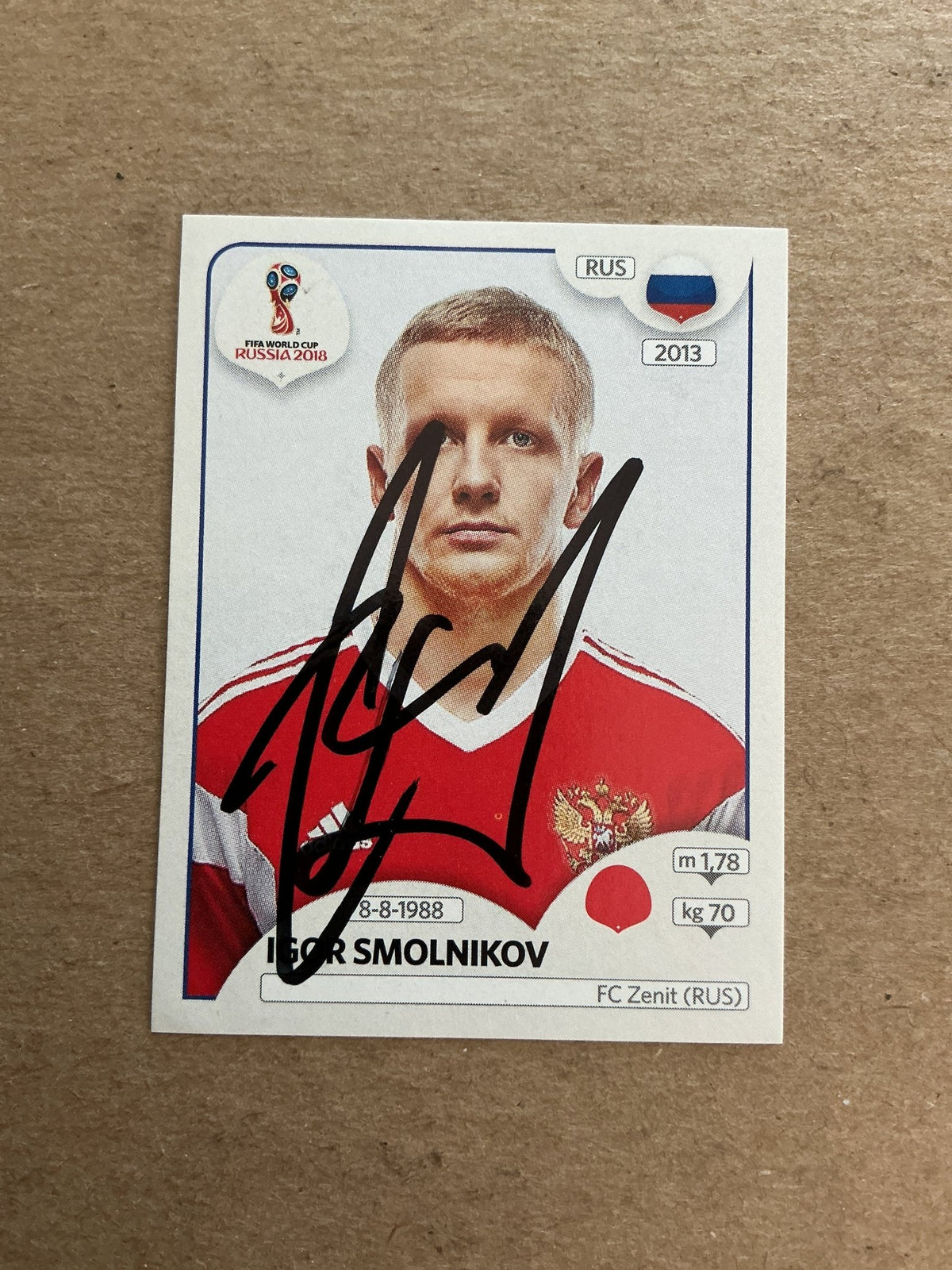 Igor Smolnikov, Russia 🇷🇺 FIFA World Cup 2018 Panini hand signed - Autographs-World