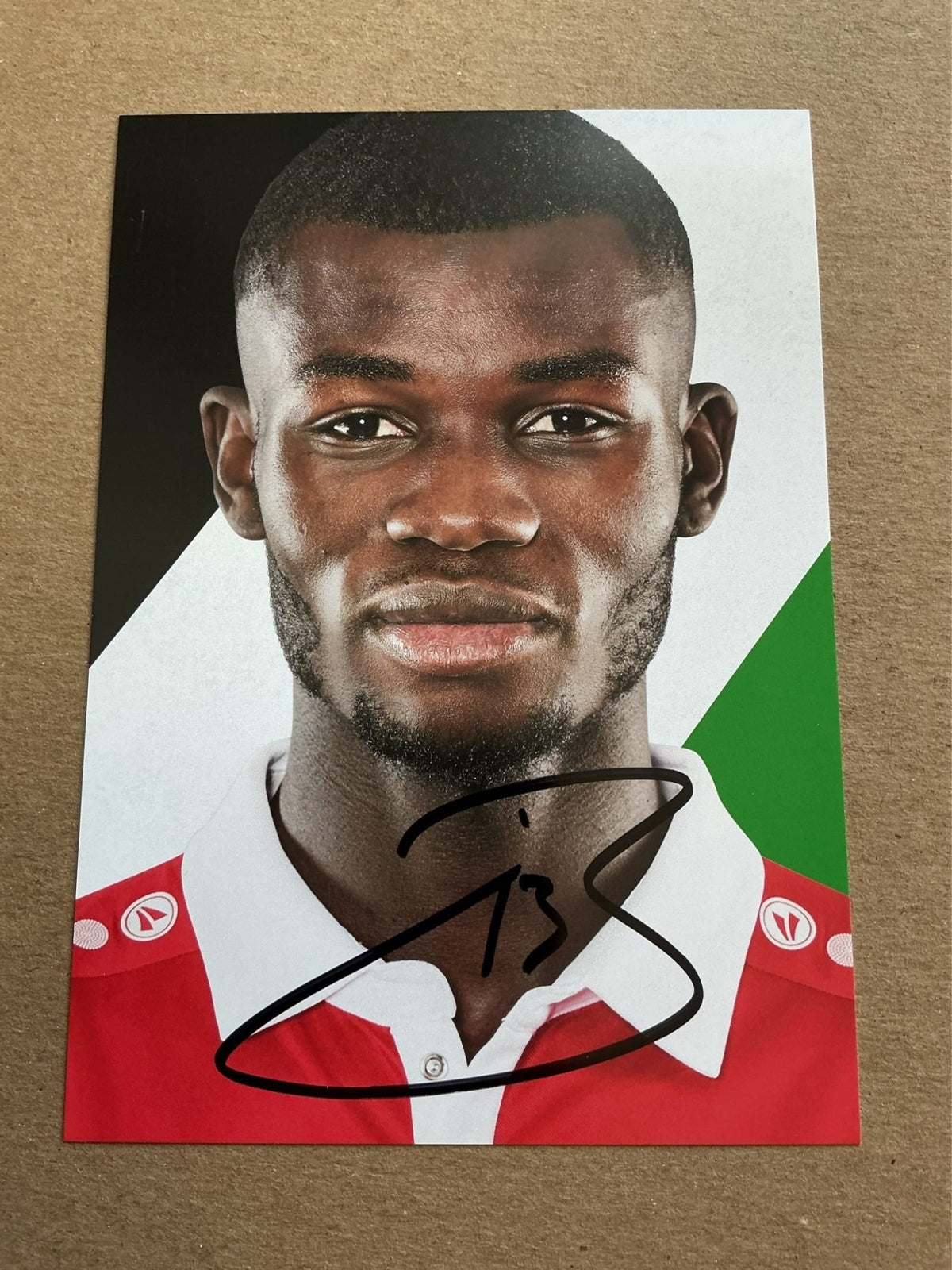 Ihlas Bebou, Togo 🇹🇬 Hannover 96 2017/18 hand signed - Autographs-World