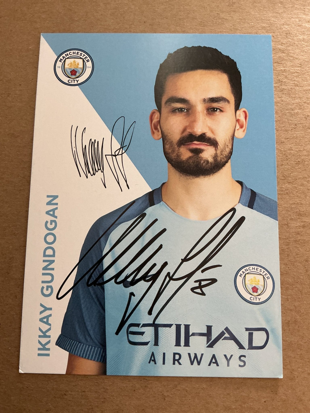Ilkay Gündogan, Germany 🇩🇪 Manchester City 2016/17 hand signed - Autographs-World