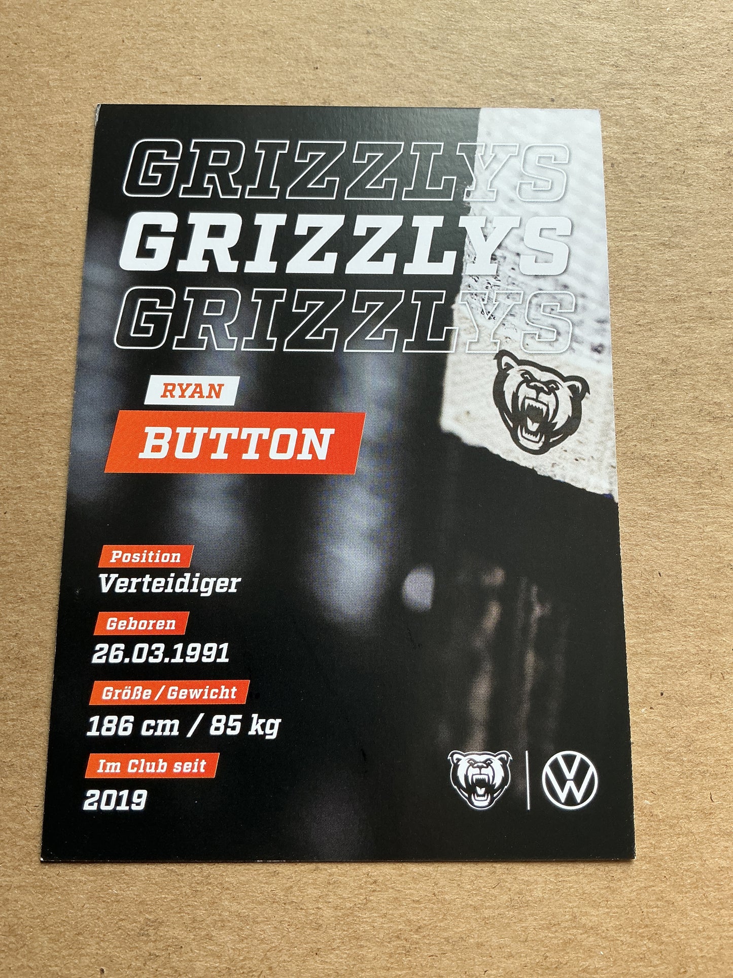 Ryan Button, Canada 🇨🇦 Grizzlys Wolfsburg 2024/25 hand signed