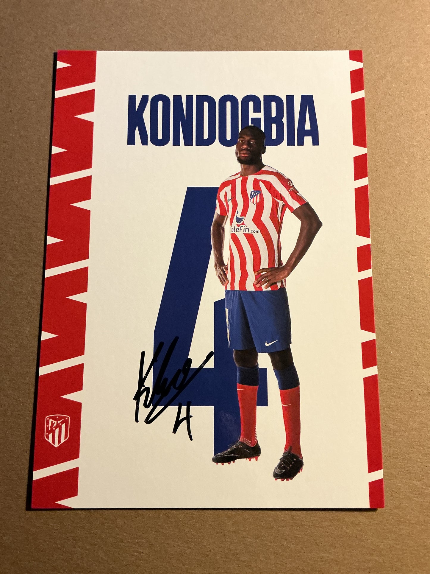 Geoffrey Kondogbia, Central African Republic 🇨🇫 Atletico Madrid 2022/23 hand signed