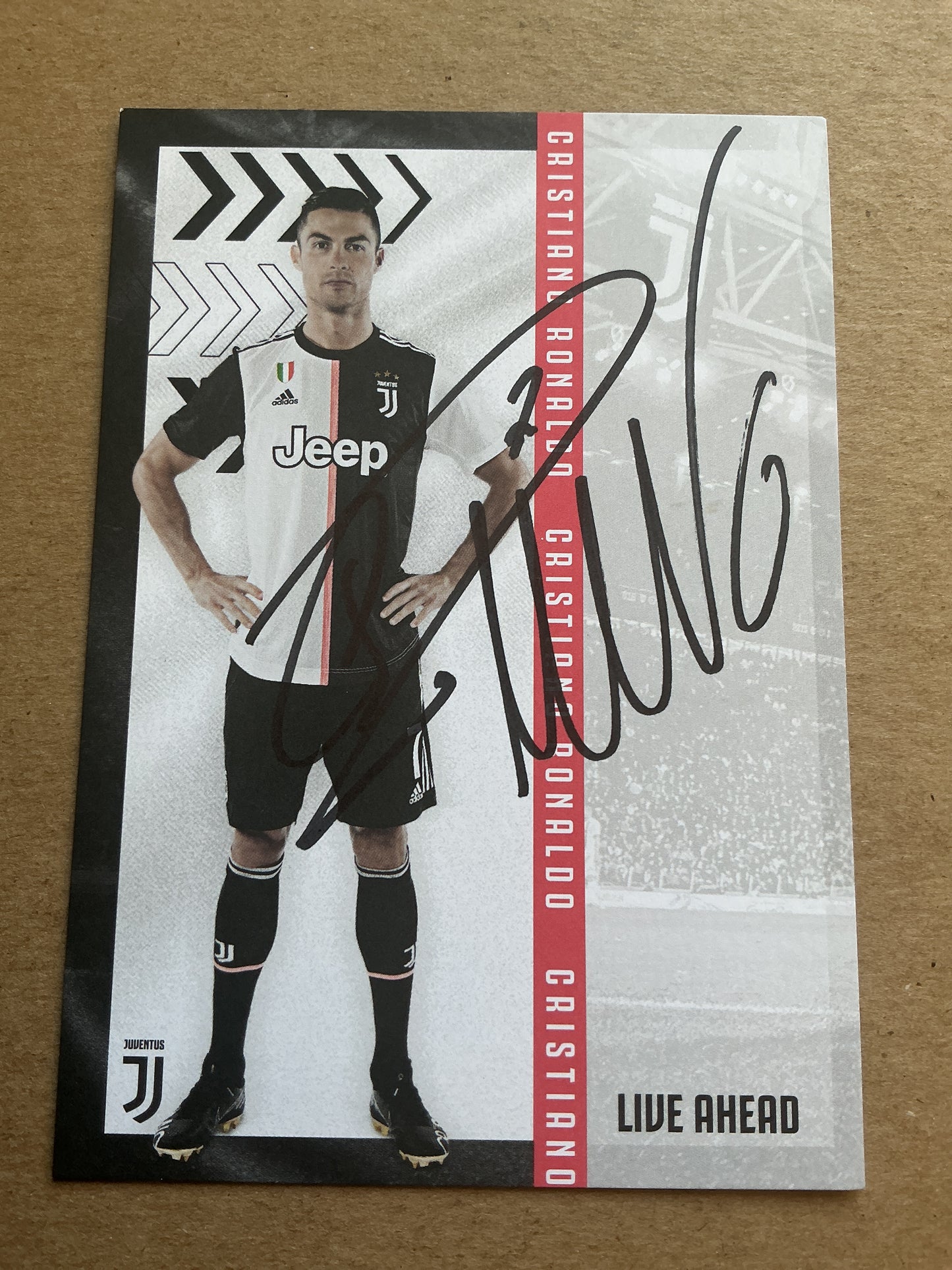 Cristiano Ronaldo, Portugal 🇵🇹 Juventus FC 2019/20 hand signed
