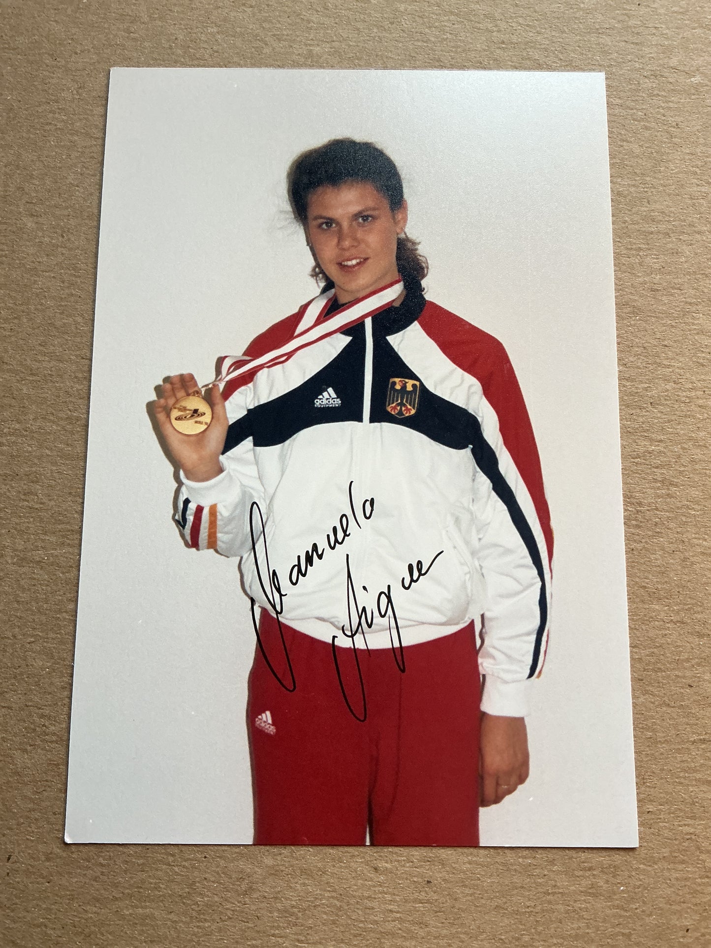 Manuela Aigner, Germany 🇩🇪 Athletics  Summer Olympics hand signed