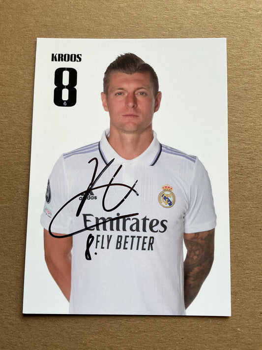 Toni Kroos, Germany 🇩🇪 Real Madrid 2022/23 hand signed
