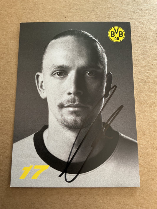 Marius Wolf, Germany 🇩🇪 Borussia Dortmund 2023/24 hand signed
