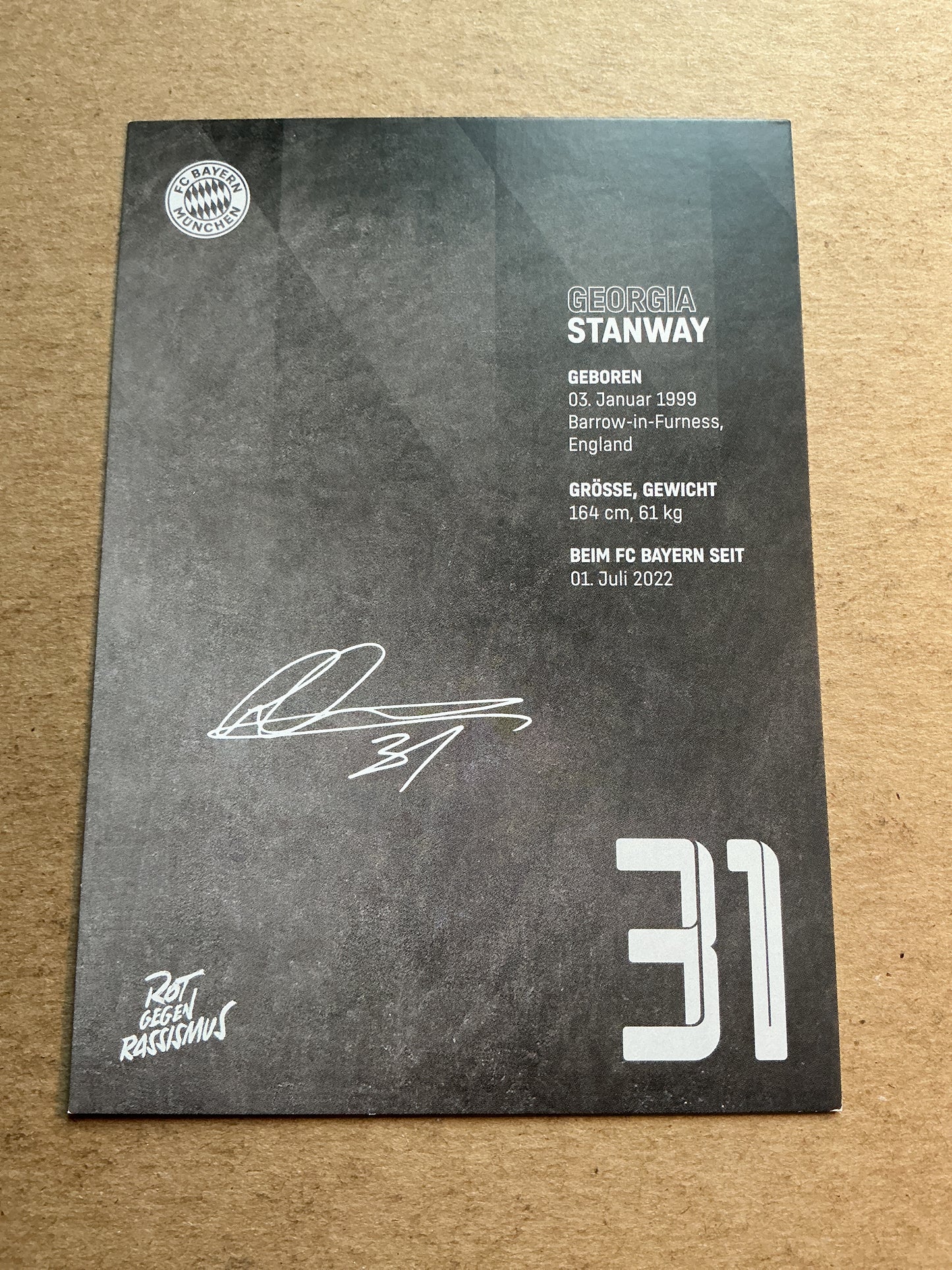 Georgia Stanway, England 🏴󠁧󠁢󠁥󠁮󠁧󠁿 FC Bayern München 2022/23 hand signed