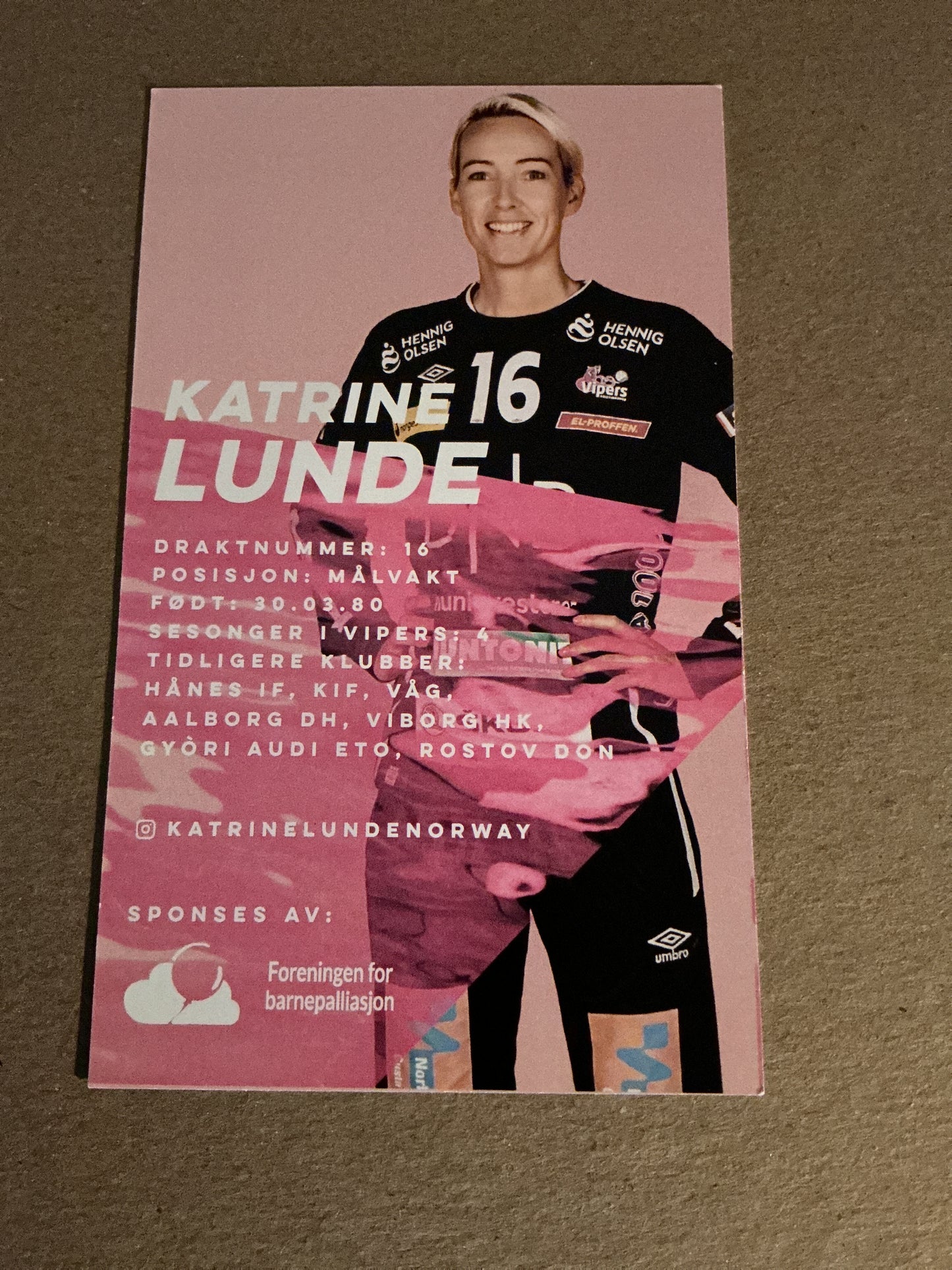 Katrine Lunde, Norway 🇳🇴 Handball Vipers 2021/22 hand signed