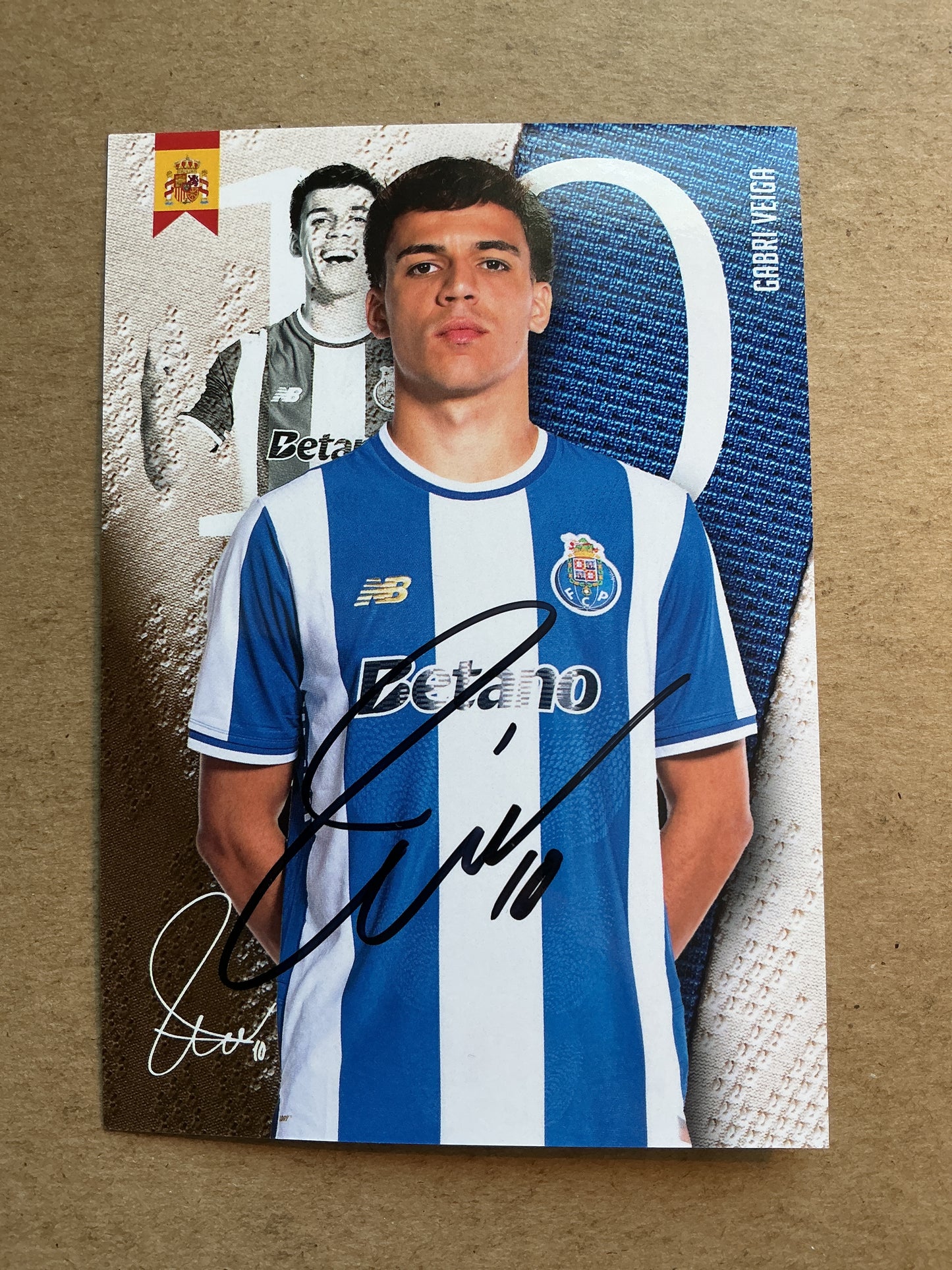 Gabri Veiga, Spain 🇪🇸 FC Porto 2025/26 hand signed
