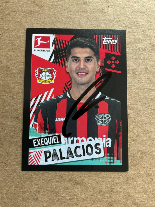 Exequiel Palacios, Argentina 🇦🇷 Bayer 04 Leverkusen 2021/22 Topps hand signed