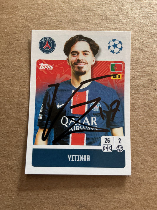 Vitinha, Portugal 🇵🇹 Paris Saint-Germain 2024/25 Topps hand signed