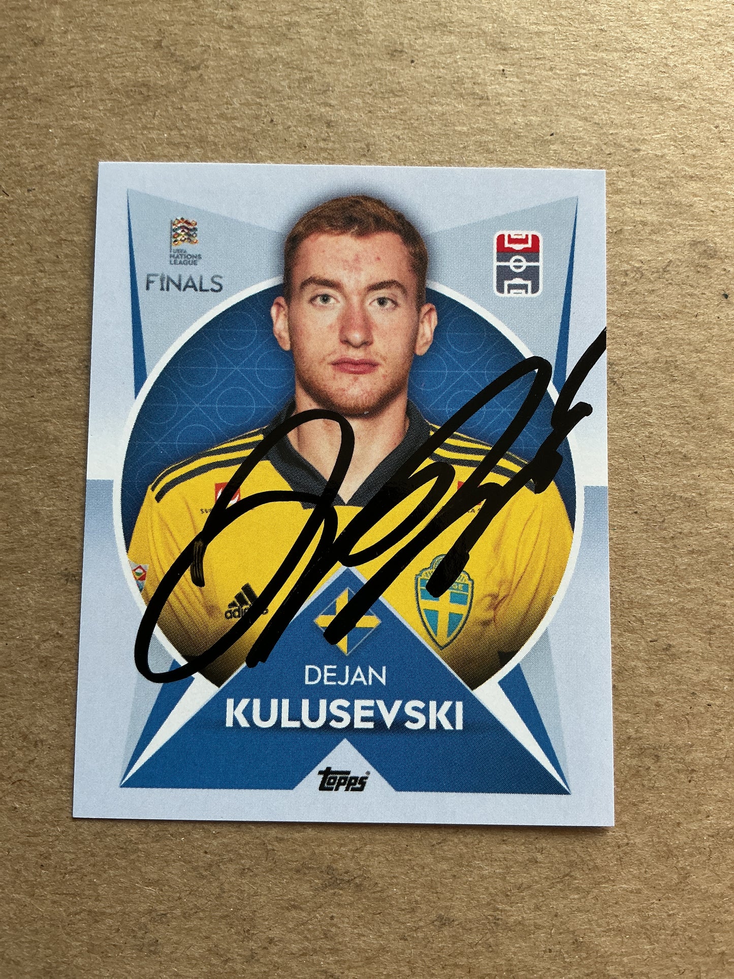 Dejan Kulusevski, Sweden 🇸🇪 Nations League 2021 Topps hand signed