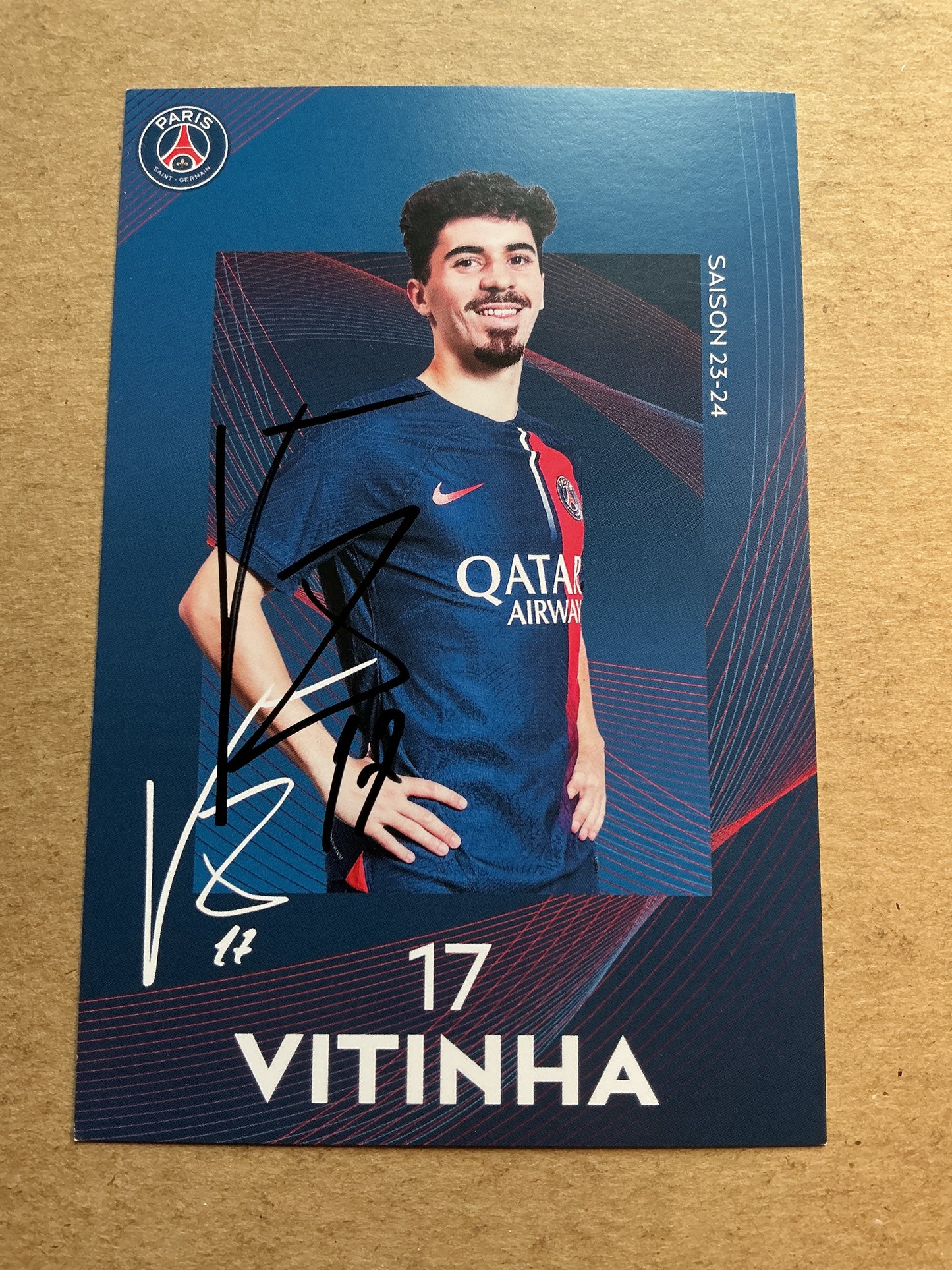 Vitinha, Portugal 🇵🇹 Paris Saint-Germain 2023/24 hand signed