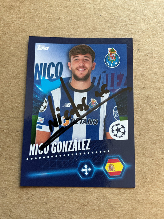 Nico Gonzalez, Spain 🇪🇸 FC Porto 2023/24 Topps hand signed