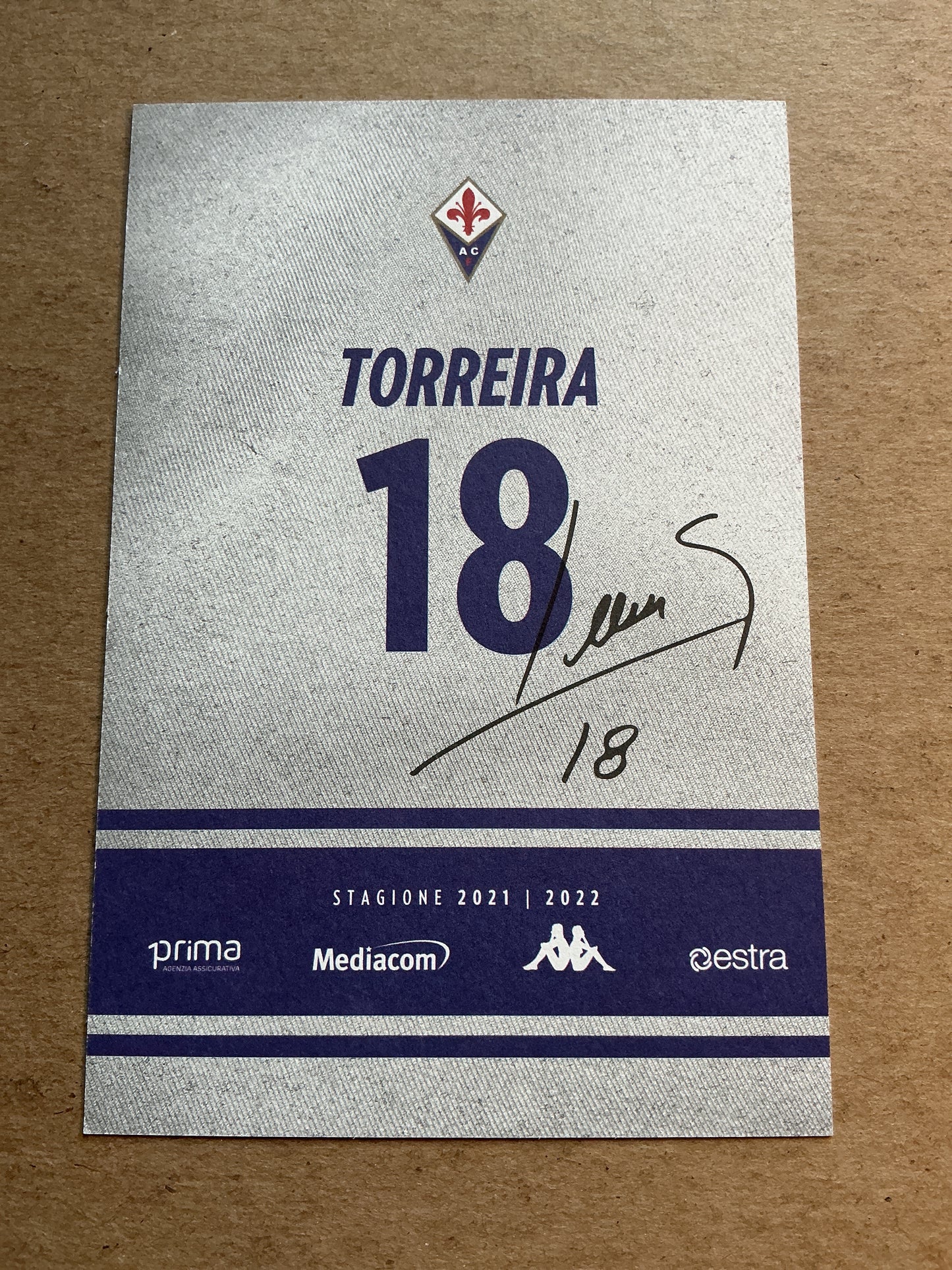 Lucas Torreira, Uruguay 🇺🇾 ACF Fiorentina 2021/22 hand signed