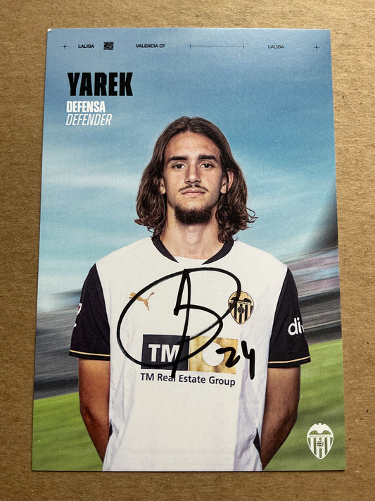 Yarek Gasiorowski, Spain 🇪🇸 Valencia CF 2024/25 hand signed
