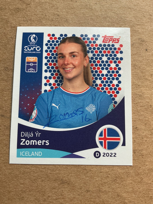 Dilja Yr Zomers, Iceland 🇮🇸 UEFA Women’s Euro Cup 2025 Topps hand signed