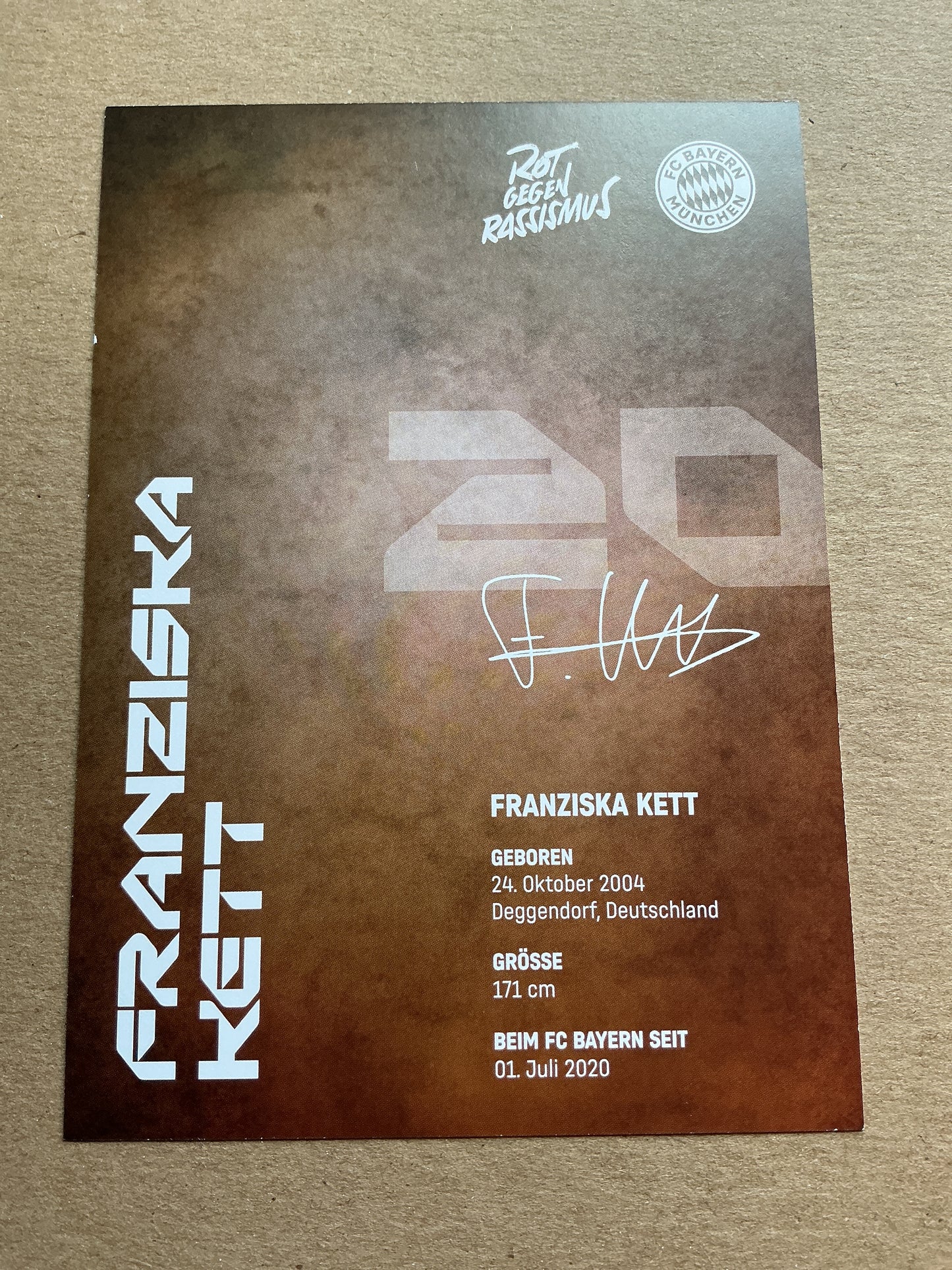 Franziska Kett, Germany 🇩🇪 FC Bayern Munich 2024/25 hand signed